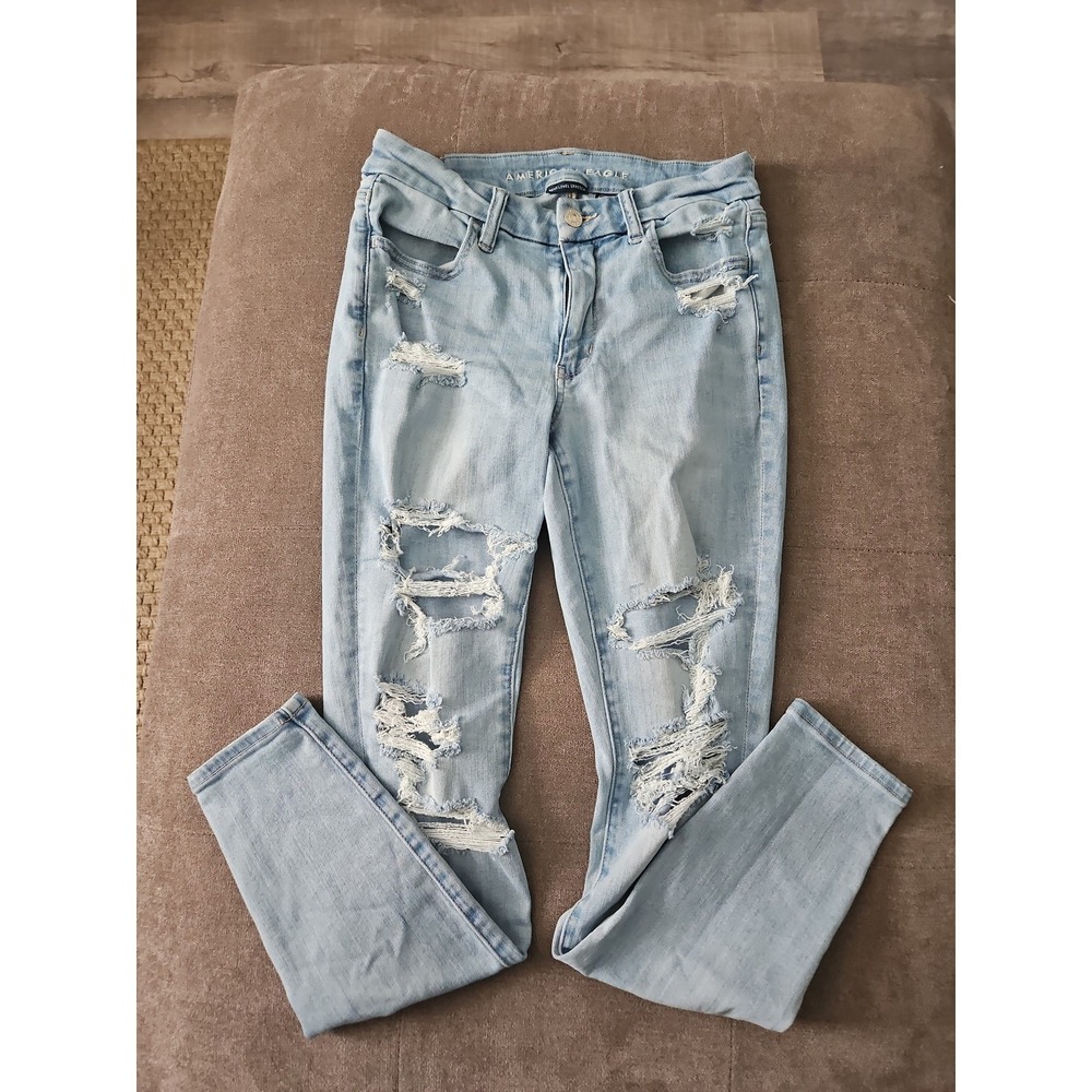 American Eagle Next Level Stretch Skinny Jeans | Size 6 | High Waisted Distresse